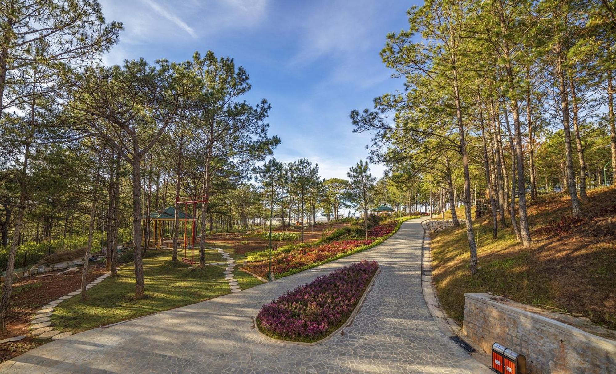 Kim Resort - Khu Nghi Duong Rung La Kim Da Lat Exterior photo